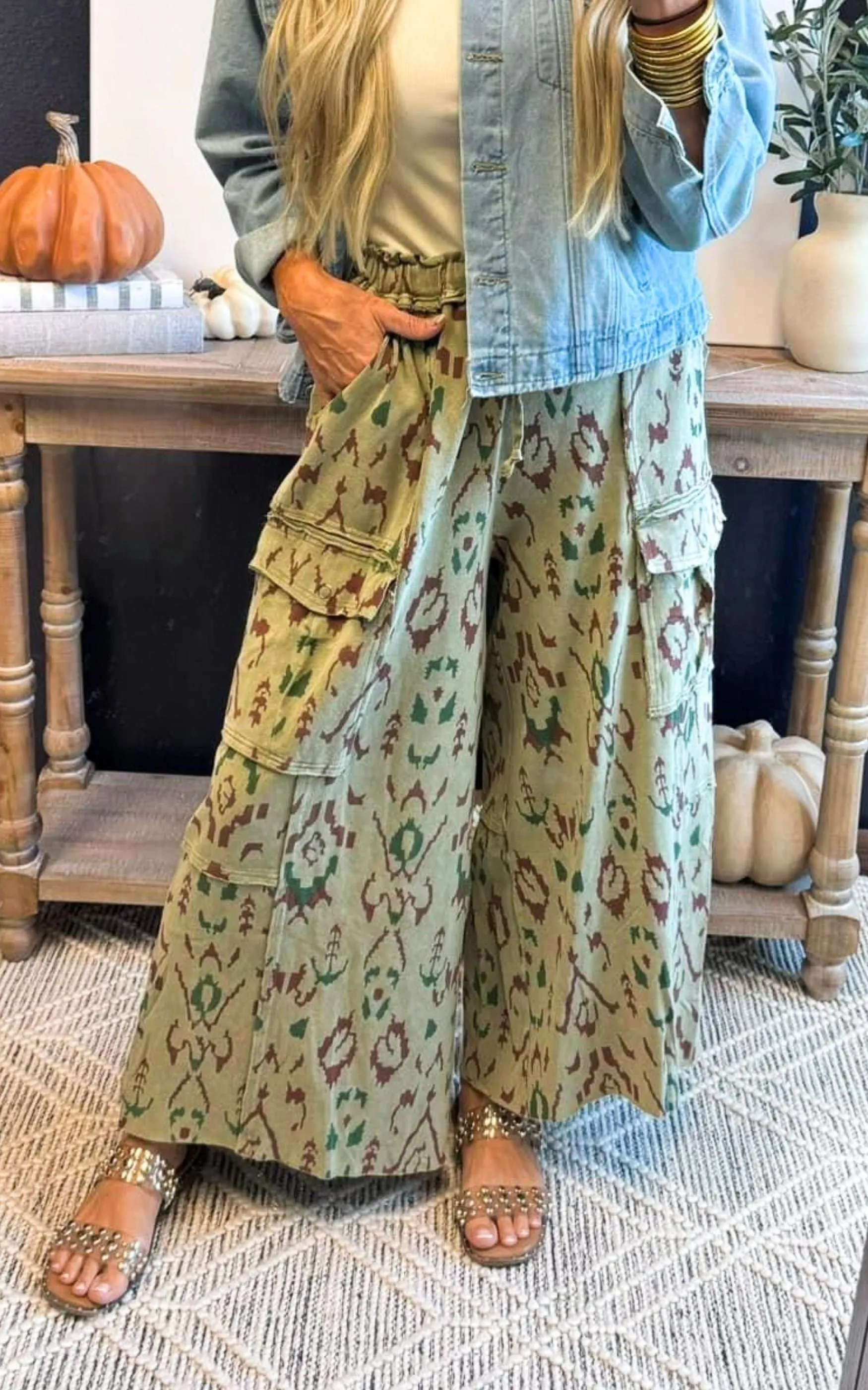 Ethnic Printed Mineral Cargo Pants